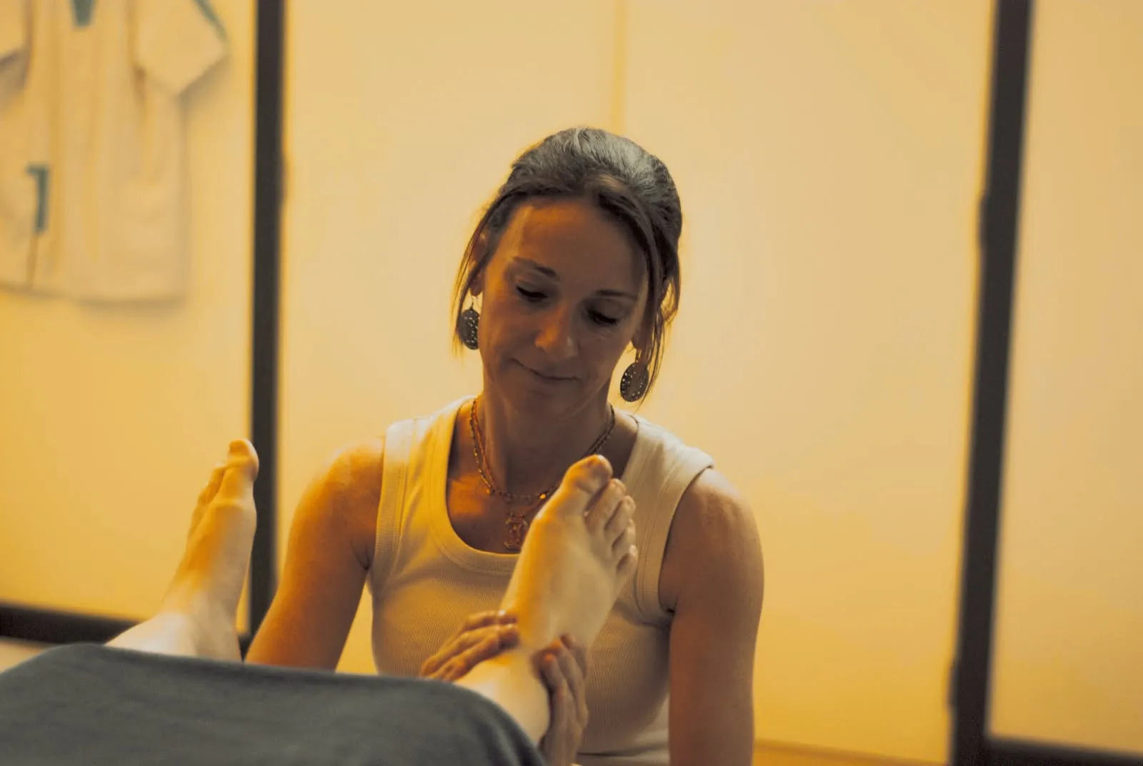 Manuella Keutiens pendant une séance